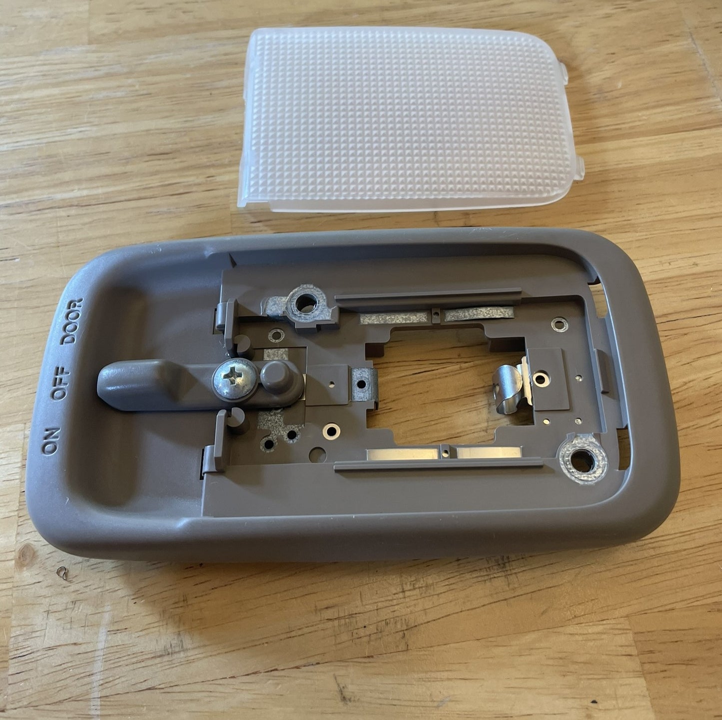 B style factory switch with lens removed